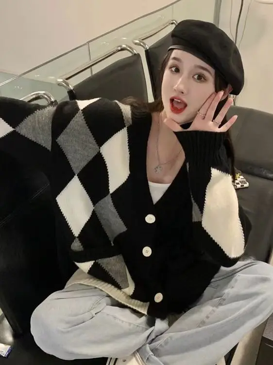 

Новинка 2023 года, женский вязаный открытый кардиган, свитер, повседневный свободный ленивый цвет, осеннее пальто с ромбовидным узором