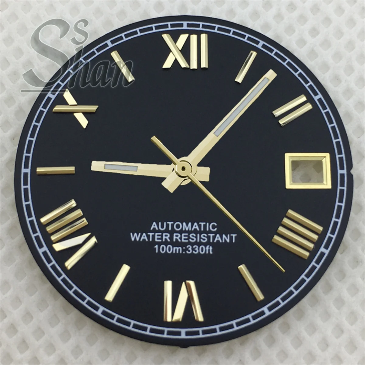

29mm sunray watch dial with Roman marking calendar date is suitable for the NH35A MINGZHU 2813 ETA2824 movement watch accessory