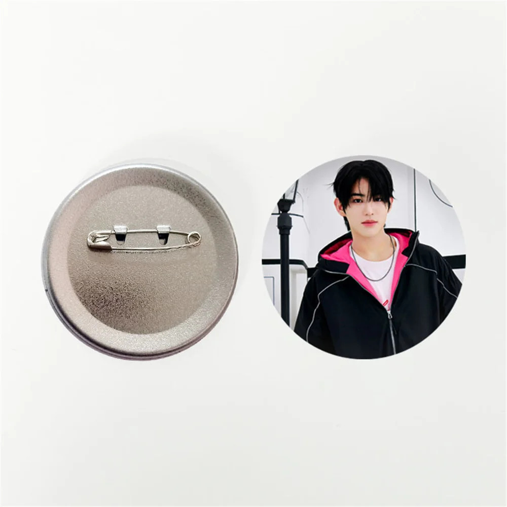 Kpop KICKFLIP معاينة الصور مفهوم الصور صفيح شارات مرآة سلاسل المفاتيح KYEHOON DONGHWA JUWANG DONGHYEON المشجعين الهدايا جمع #3