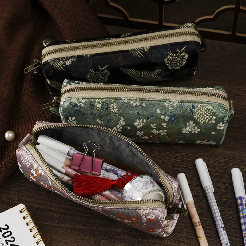 中国風の刺繍鉛筆ケースポータブル鉛筆ポーチ文具ペンバッグ高級メイクアップバッグ大容量化粧品バッグ