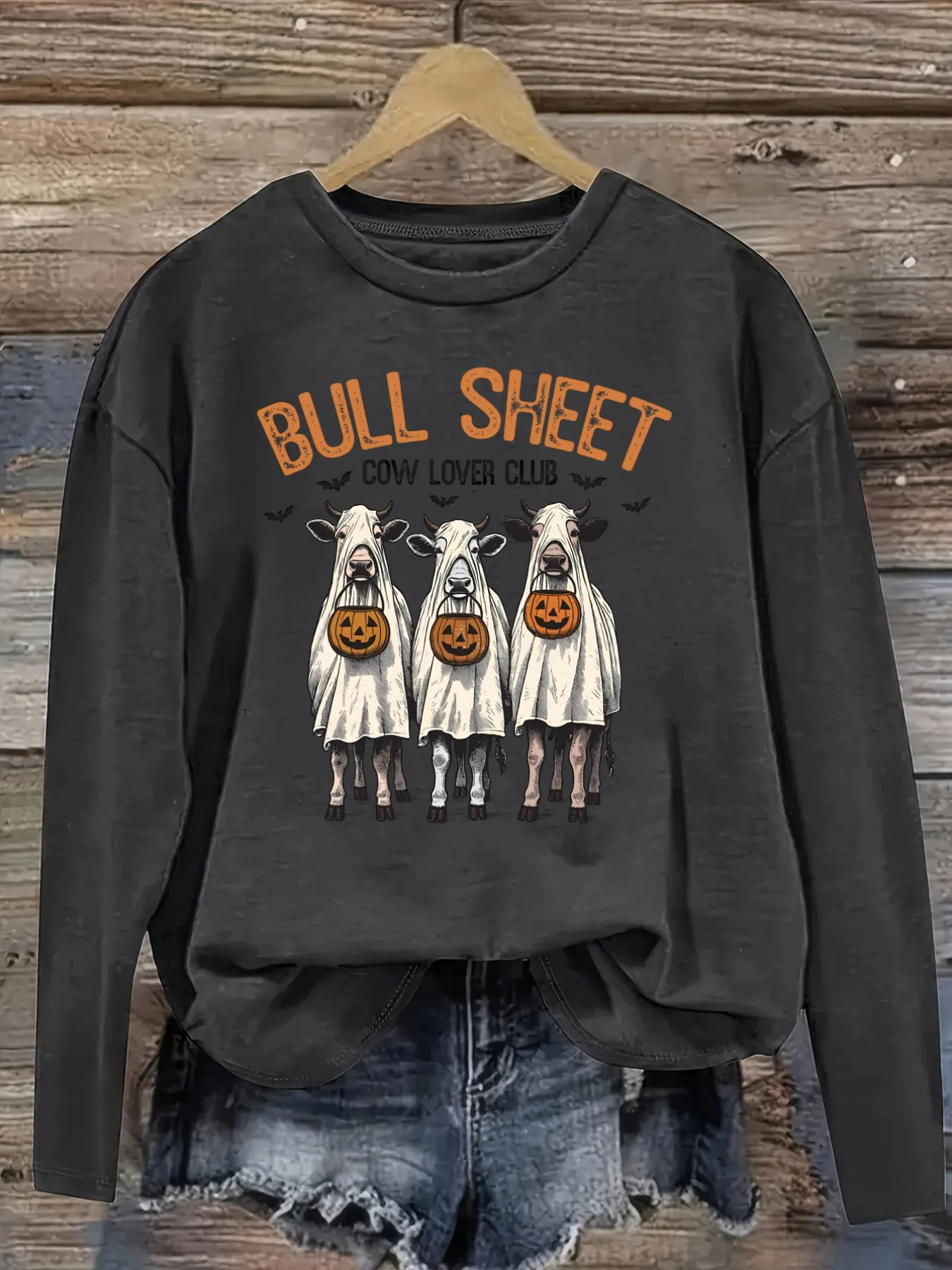 Women's Casual Long Sleeve Crew Neck T-Shirt Bull Sheet Cow Lover Club Design, Round Neck Women's Clothing, Machine Washable, Slightly Elastic, Loose Fit, Spring Autumn Winter Women's T-Shirt, Halloween Costume Outfit