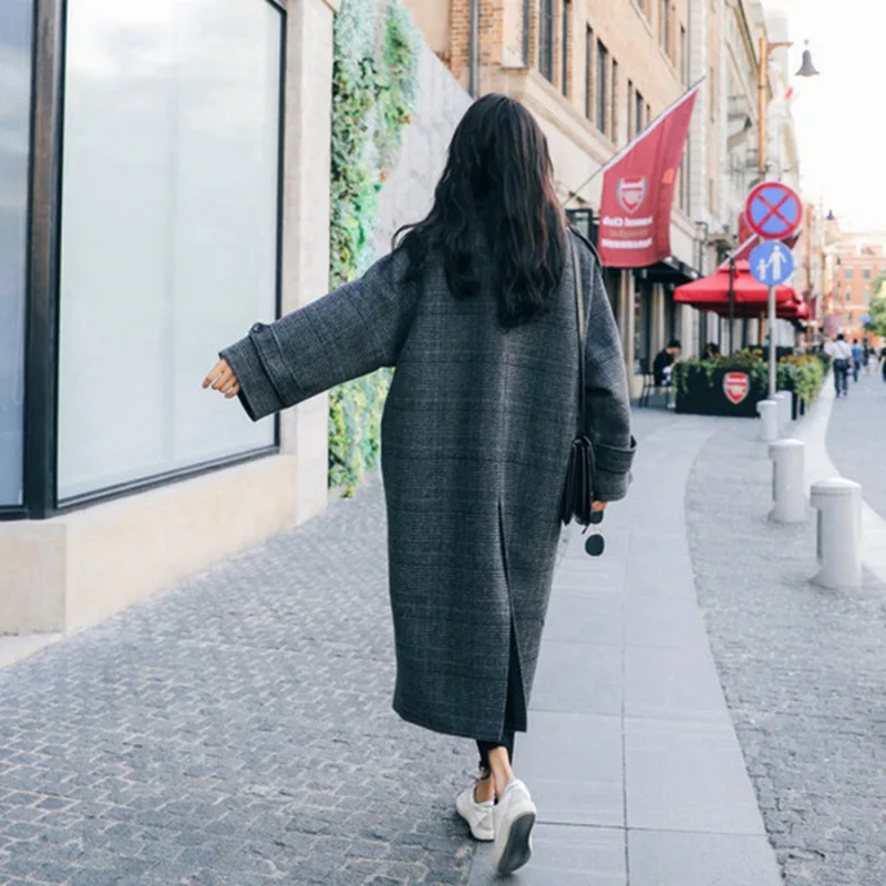 Korean Version of Mid-length Over-the-knee Woolen Coat Women's 2025 Autumn/winter New Temperament Loose Tartan Jacket Trend
