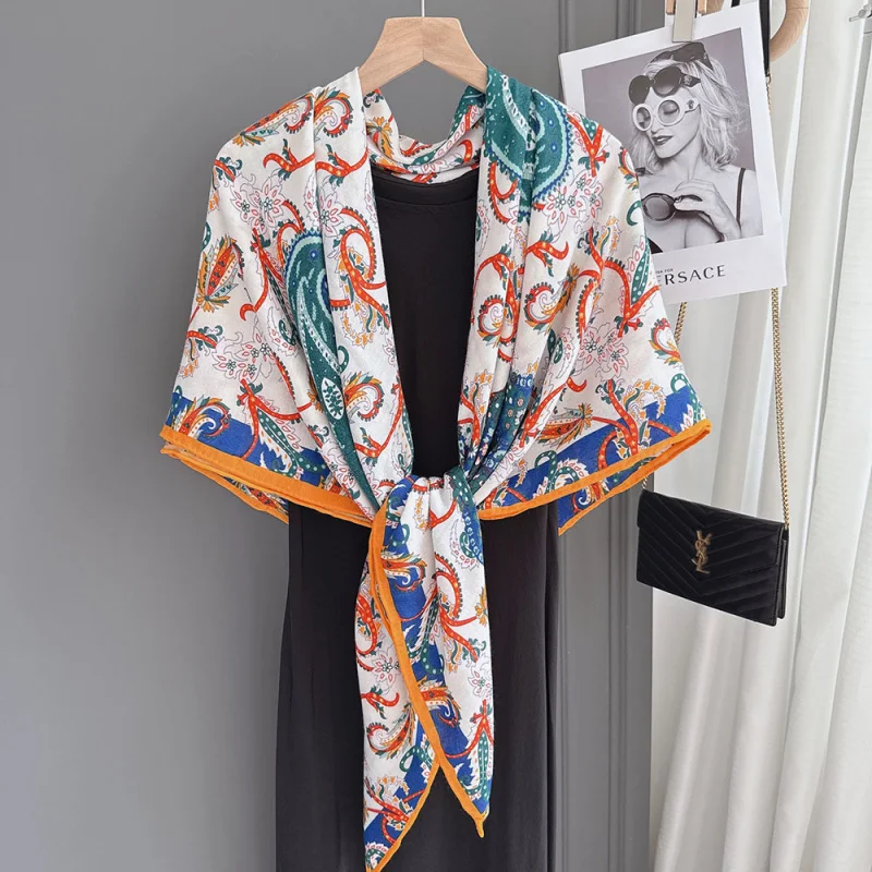 

High-quality luxury square scarf women130x130Hand-sewn, color-blocked paisley scarf and shawl