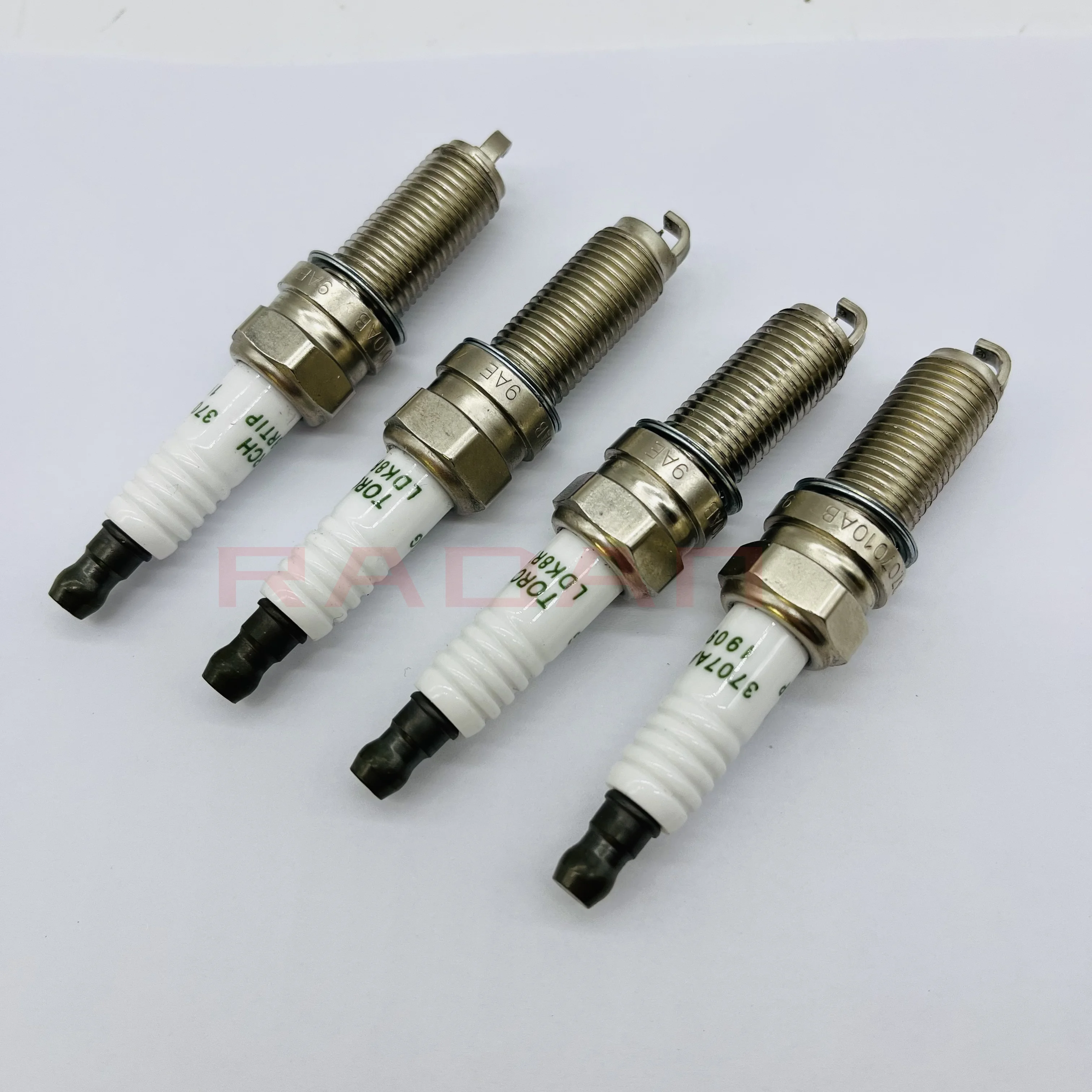 Original Spark Plug For Chery X70 Tiggo 2 3X 5X 7 8 Arrizo 5 7 6 1.5T/1.6T F4J16-3707010