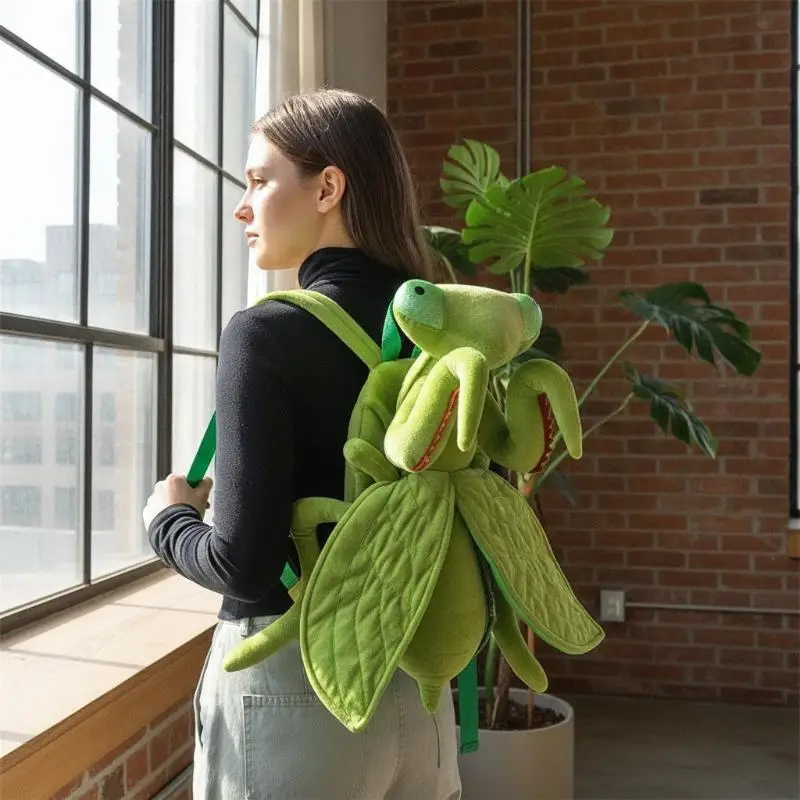 Unique Green Mantis Backpack Soft Lifelike Insect Stuffed Backpack Adjustable Cartoon Novelty Bag Gift