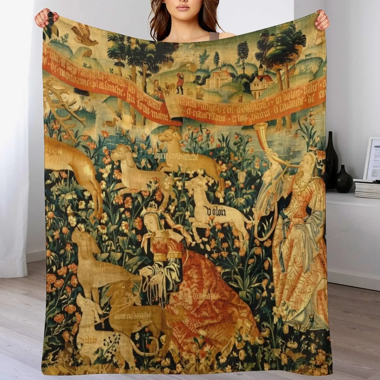 

MEDIEVAL DEER HUNTING SCENE WITH LADIES AND DOGS Antique Tapestry Throw Blanket Soft Big Hairy Softest Thin Blankets