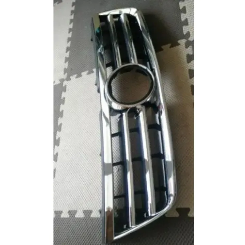 Net part before the old section In Grille 2004-2006 for Touareg with net standard (Made in China)