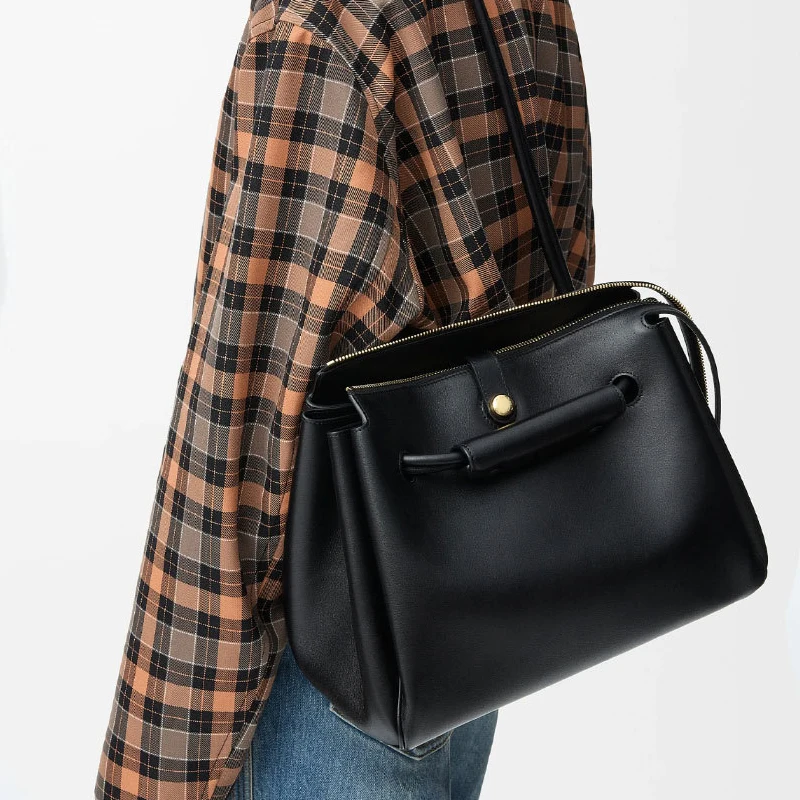 

Luxury Brand Messenger Bag Fashion Large Capacity Commuter Handbag High-end Pu Leather Shoulder Messenger Bag 2025 New Women Bag