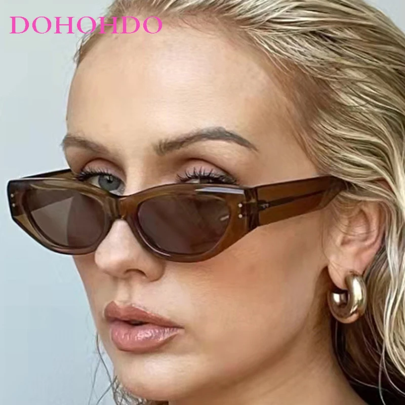 

Popular Fashion Small Cat Eye Rivets Women Sunglasses Retro Punk Jelly Colors Men Shades Outdoor Travel Sunglasses Lentes UV400