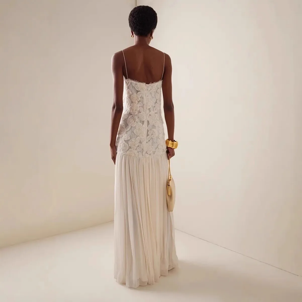 الأزرق الأزهار الديكور التطريز فستان شبكي المرأة الصيف عطلة حفلة بلا أكمام Vestidos Bodycon الشارع الشهير ملابس الحفلات سيدة