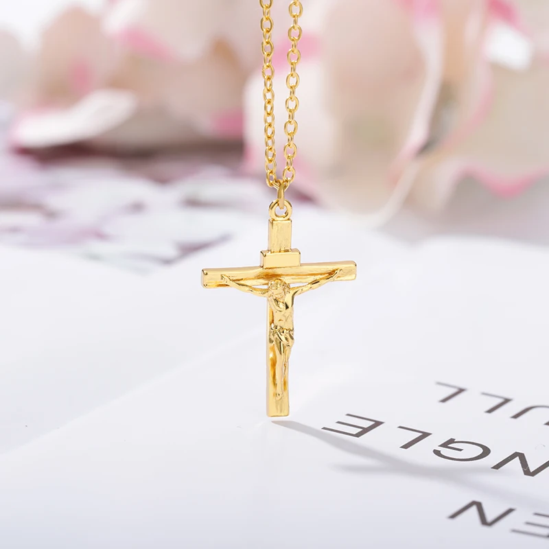 Jesus Cross Pendant Necklace for Women Men Gothic Stainless Steel Jewelry Retro Punk Rock Hip Hop Charm Party Accessories collar