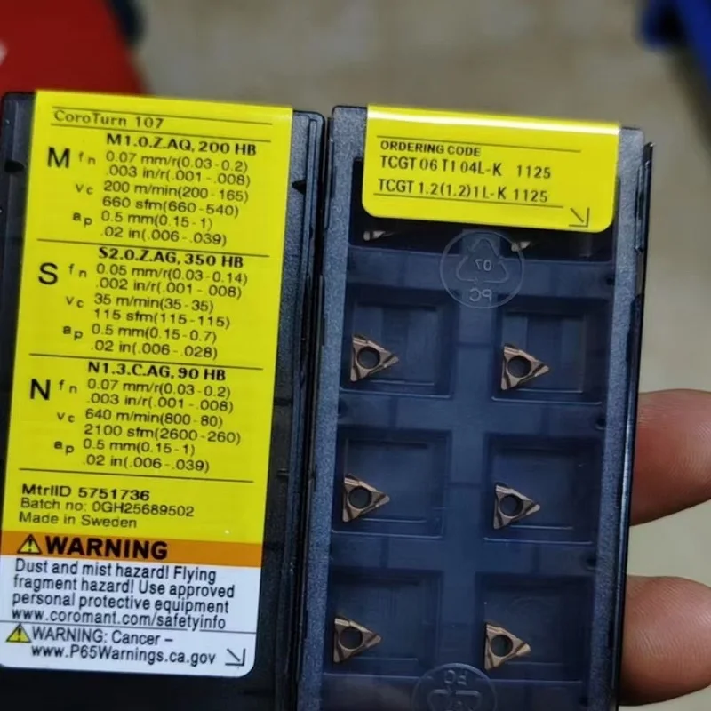 

Hard alloy cutting blades TCGT06T104L-K 1125