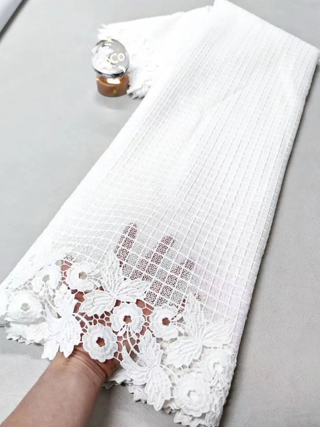 

2025 High Quality African Nigerian Embroidery Lace Fabric Tulle Wedding Party Dress Guipure Water Soluble Sequins 5Yards XL089