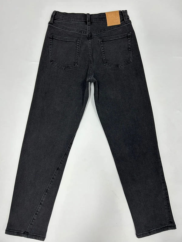 Dave&di Minimalist And Fashionable Women's High Waisted Elastic Twisted Leg Straight Leg Cropped Denim Pants Jeans For Women