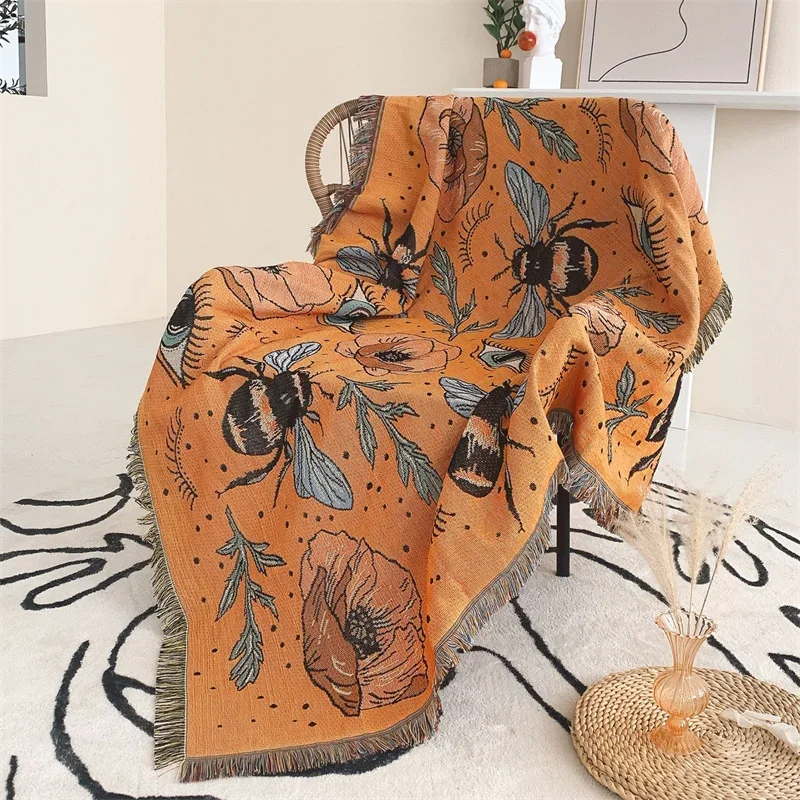 Bee Camping Blanket Wind Multifunctional Thread Outdoor Picnic Blanket Sofa Blanket Cover Bohemian Home Decor