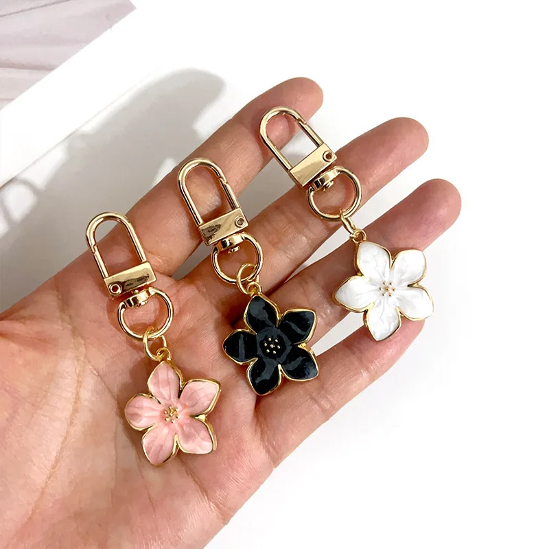 Lovely Enamel Keychains Beautiful Multiple Flowers Plants Key Rings For Women Girls Friendship Gift Handbag Decoration Jewelry