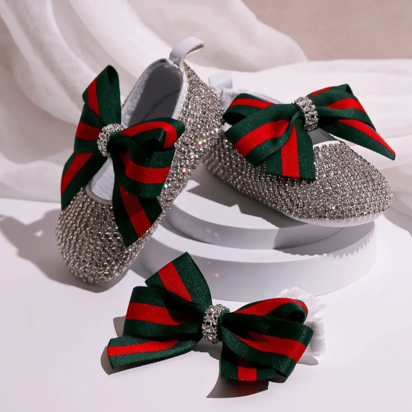 

Обувь Dollbling my 1st Christams с украшением из ленты, обувь для детской кроватки, блестящая обувь для маленьких девочек, обувь для крещения