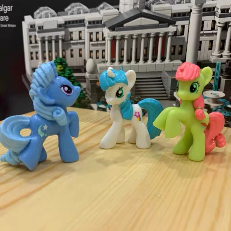 

Подлинный пони Lyra Heartstrings Rainbow Dash Rarity Fluttershy Pinkie Pie Mini Basic Special Editions Desk Collect Toys