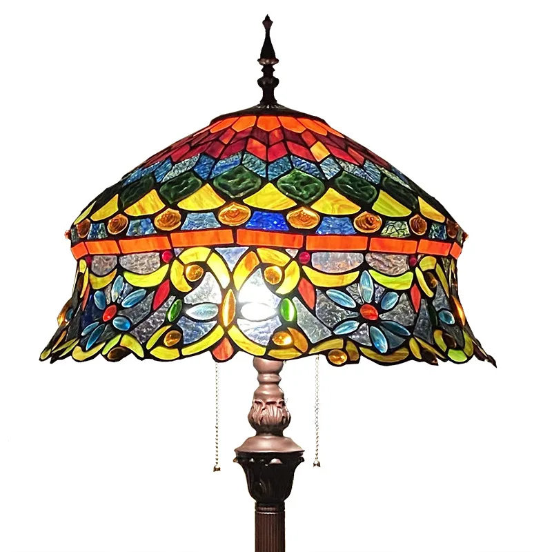 

European retro floor lamp, simple sofa lamps and lighting in the living room