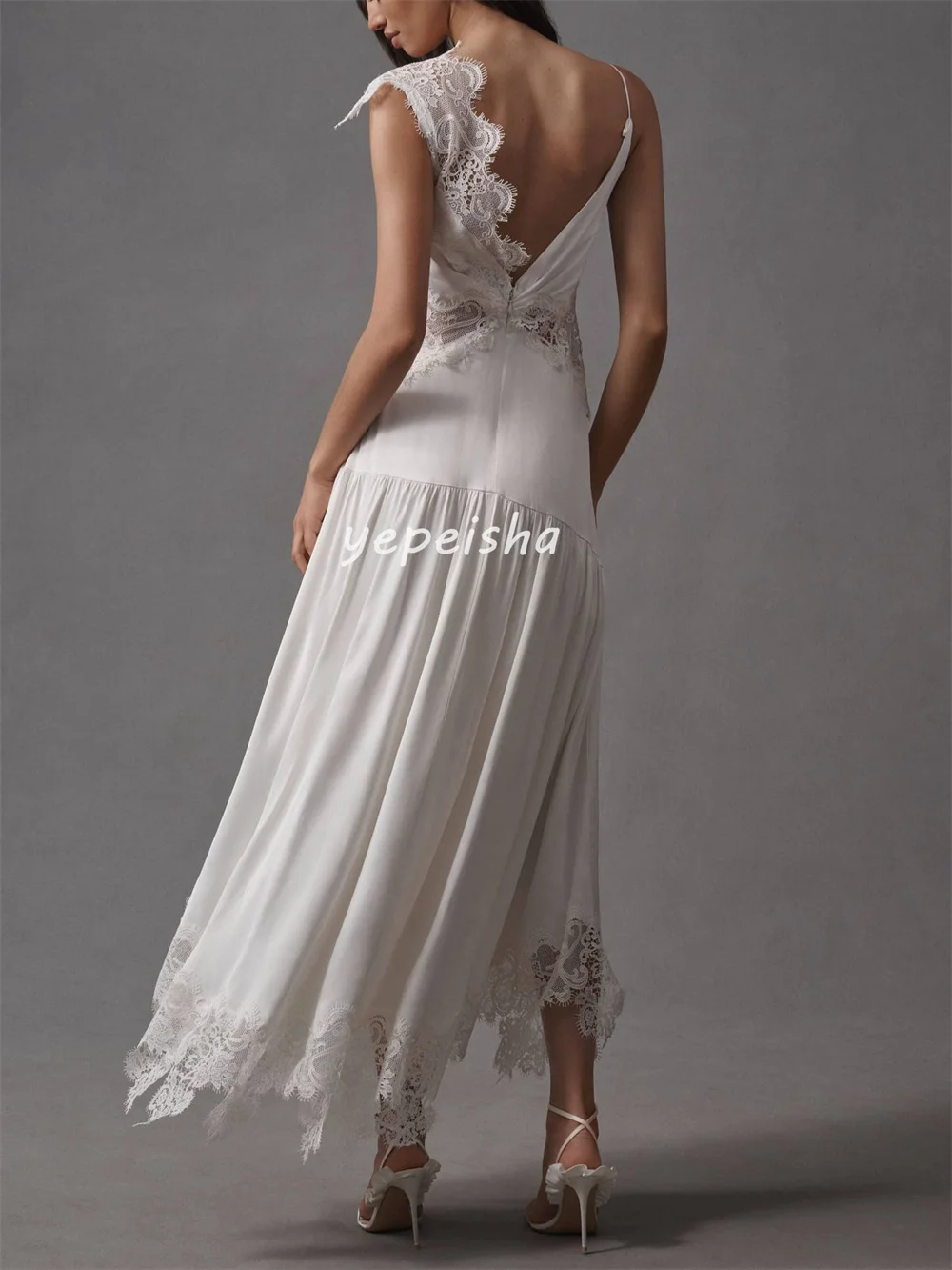 Tallas sexys personalizadas disponibles Jersey de encaje plisado Línea A Vestidos midi con cuello en V Vestidos para ocasiones a medida Estilo moderno de alta calidad