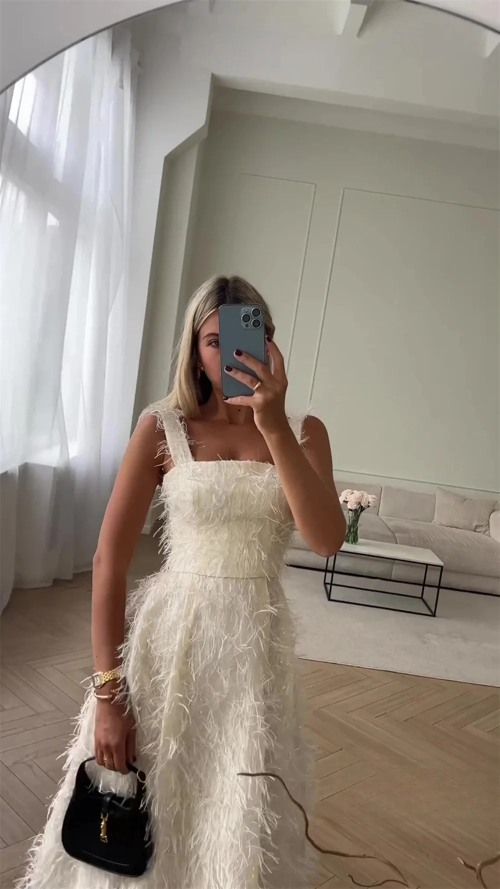 ชุดราตรีทรงเอไลน์แบบสั่งตัดคุณภาพสูง ความยาวระดับข้อเท้า พร้อมดีเทลจีบ สำหรับงานพิธีการและโอกาสพิเศษ