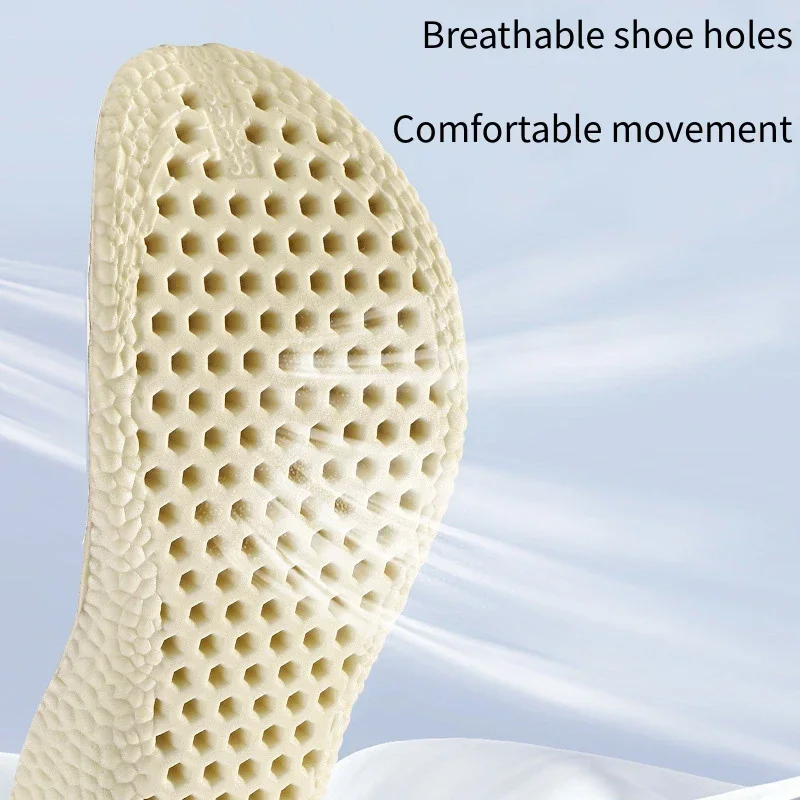 1Pair Unisex Basketball Sports Insoles Breathable Sweat-Absorbent Comfortable Soft Sole Shock-Absorbing for Men & Women