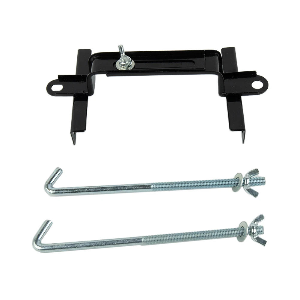 

Надежный регулируемый держатель для аккумулятора для автомобилей и грузовиков с металлической стойкой-стабилизатором и компактным размером.