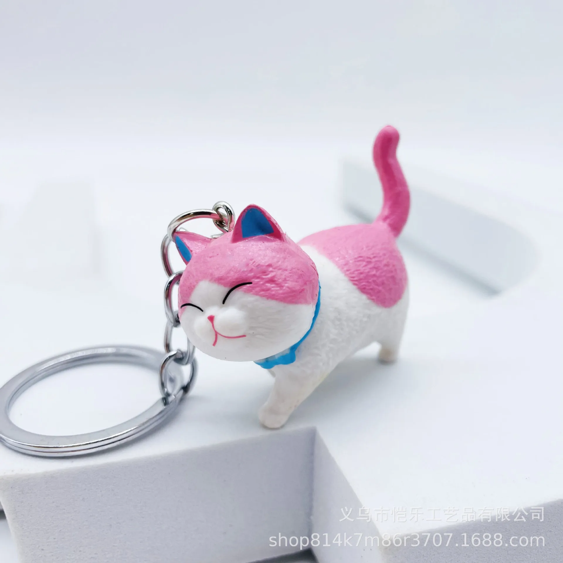 Cute Cartoon Kittens Keychain Cure Animal Key Chain Creative Cat Pendant for Women Car Keyring Purse Bag Accessories DIY Gifts