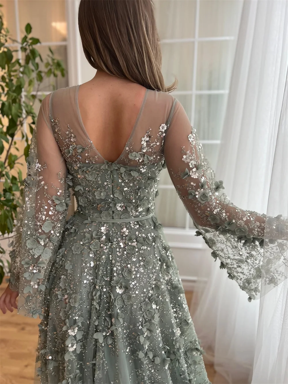 Cathy Customized Green Sequin Appliques A-line Wedding Dress V Neck Long Sleeves vestidos de noiva Floor-length Evening Dresses