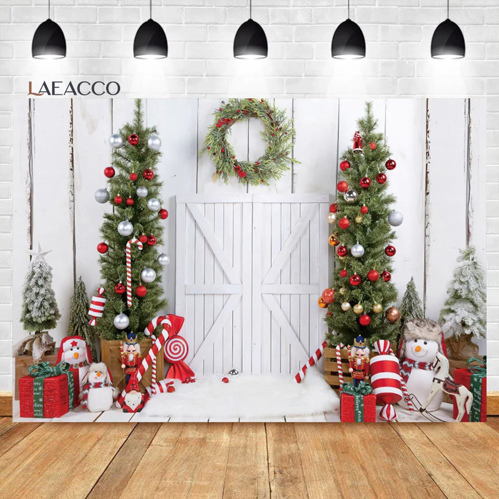 

Laeacco Christmas Rustic Barn Door Backdrop Xmas Tree Cute Snowman Lollipop Kid Newborn Birthday Portrait Photography Background