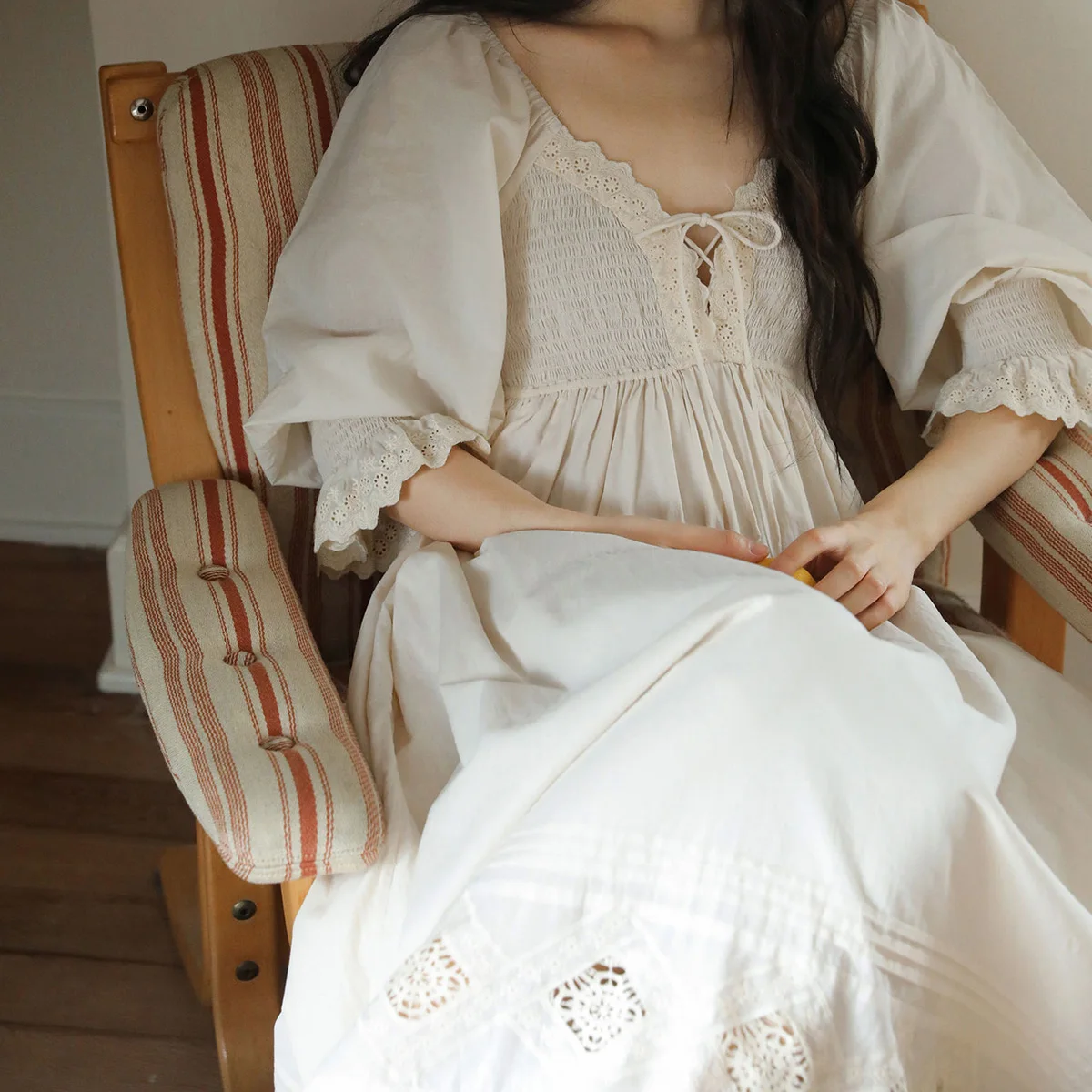 Women Heavy-duty Hollow Out Embroidery Lace Trim V-neck Lace-up Nightdress Fairy French Nightgown Retro Robe Sweet Pajamas