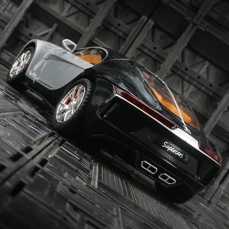 1:24 Bugatti Atlantic modelo de coche de aleación, puertas y capó de motor, el maletero se puede abrir para juguetes para niños