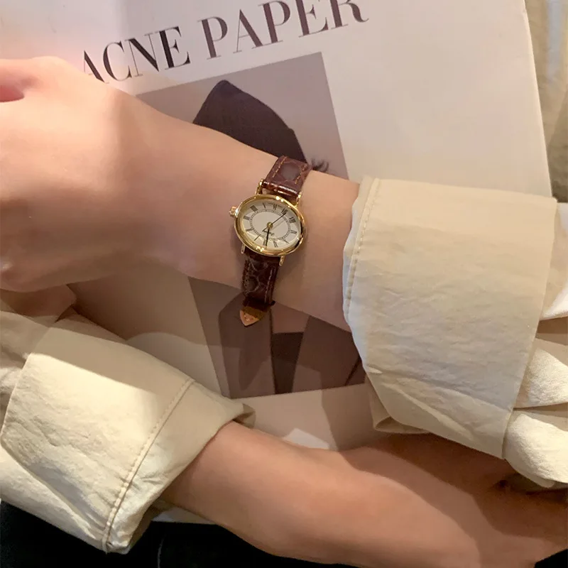 New Minimalist Retro  Stylish And Luxurious Women'S Watch High-Quality Timepiece Watch Accessories Fashionable Quartz Watch