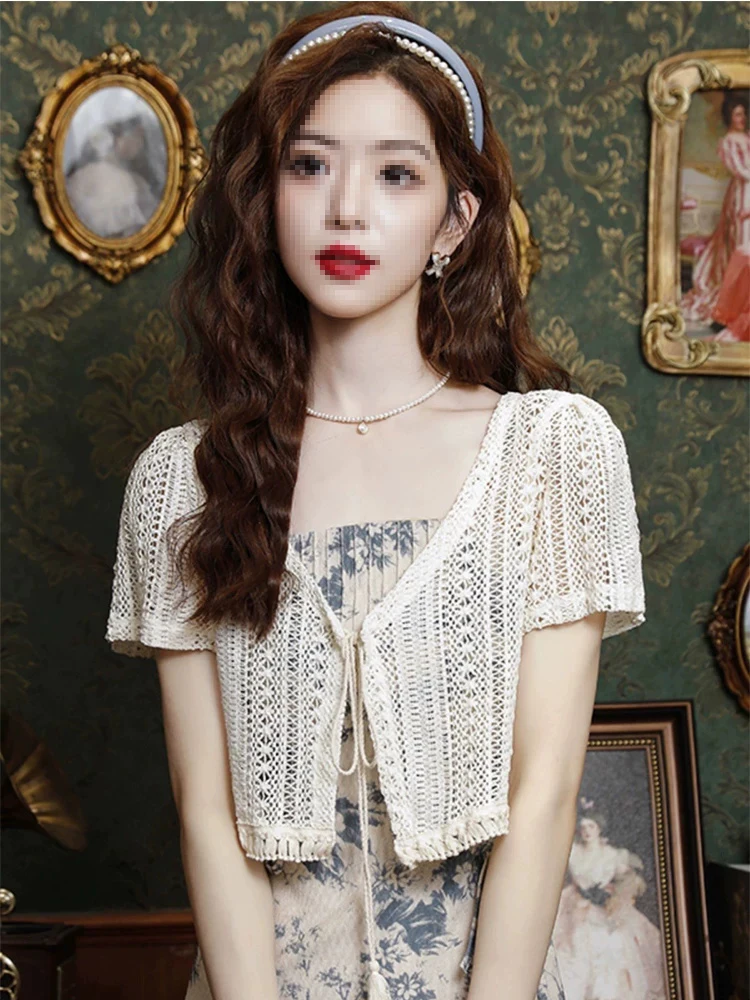 

Lightweight Lace Hollow out Sun Protection Cardigan Short Knitted Shawl Women's Summer Fashion Match Skirts Korean Style