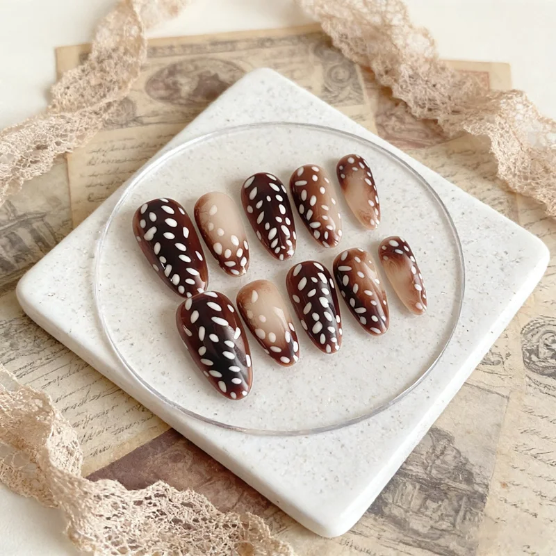 10PCS Handmade Press on Nails Full Cover Manicure Art Deer Polka Dot Woman False Nails Set Design Artificial Gradient Press On-s