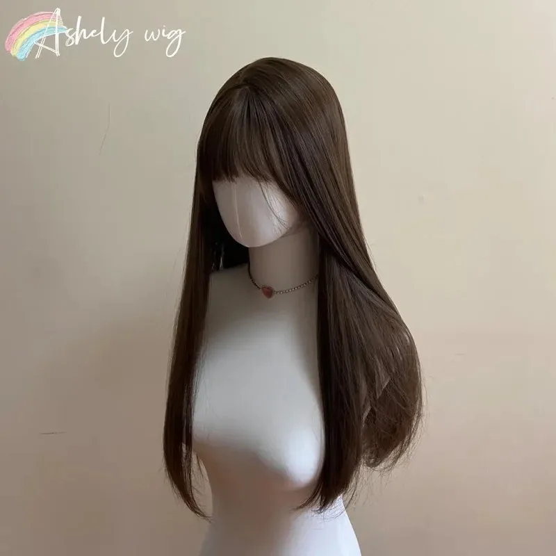 Черный парик с челкой Длинные прямые синтетические парики для женщин 24 дюйма Лолита Симпатичные натуральные высокотемпературные волокна для ежедневного использования