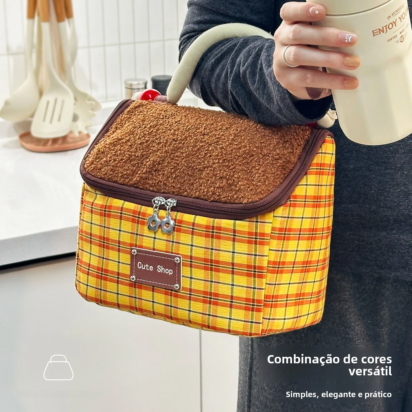 portable-large-capacity-storage-bag-handbag-thickened-insulated-cartoon-bag-convenient-carry-on-container-for-food-and-drinks