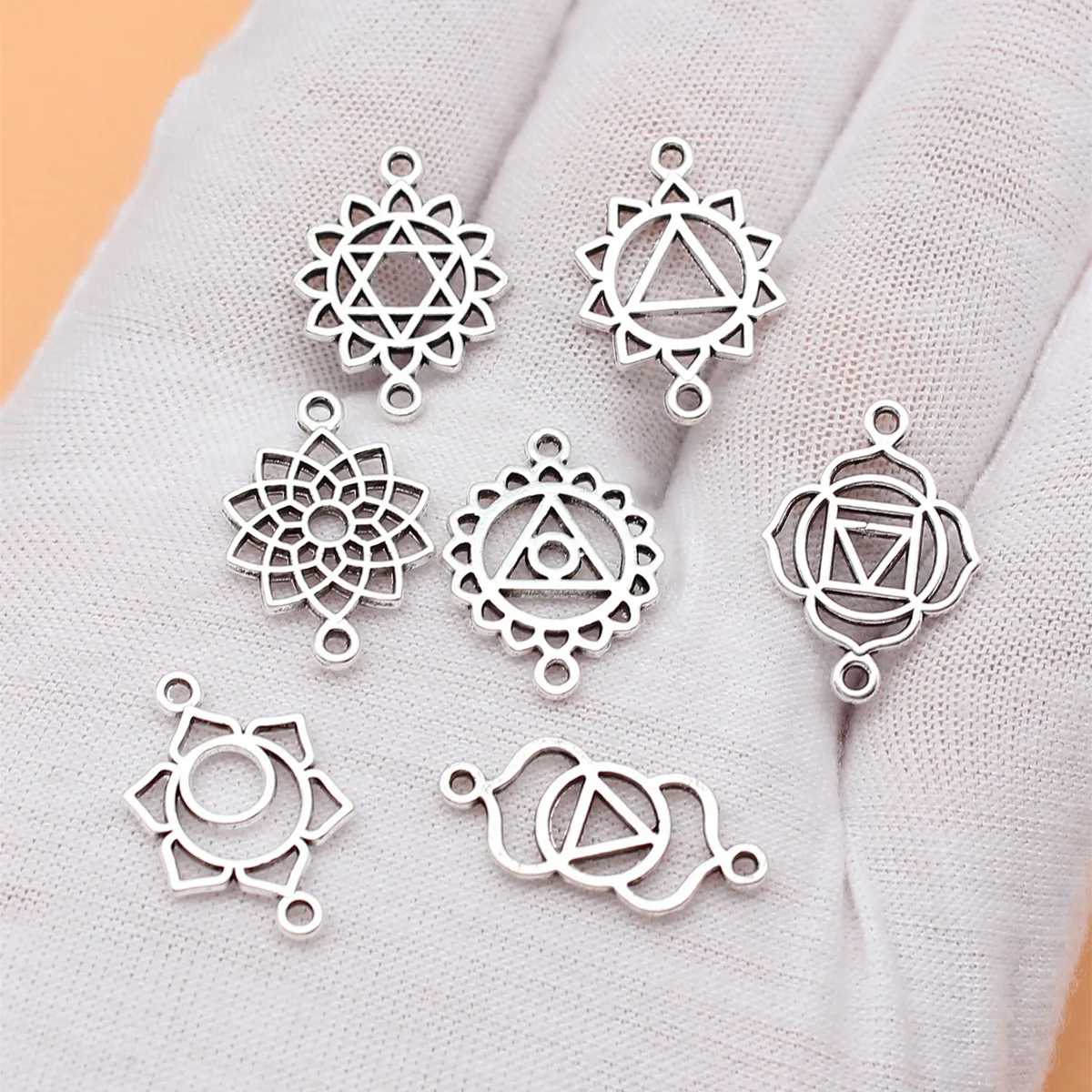 7pcs Antique Silver Color Chakra Connector Charms Collection