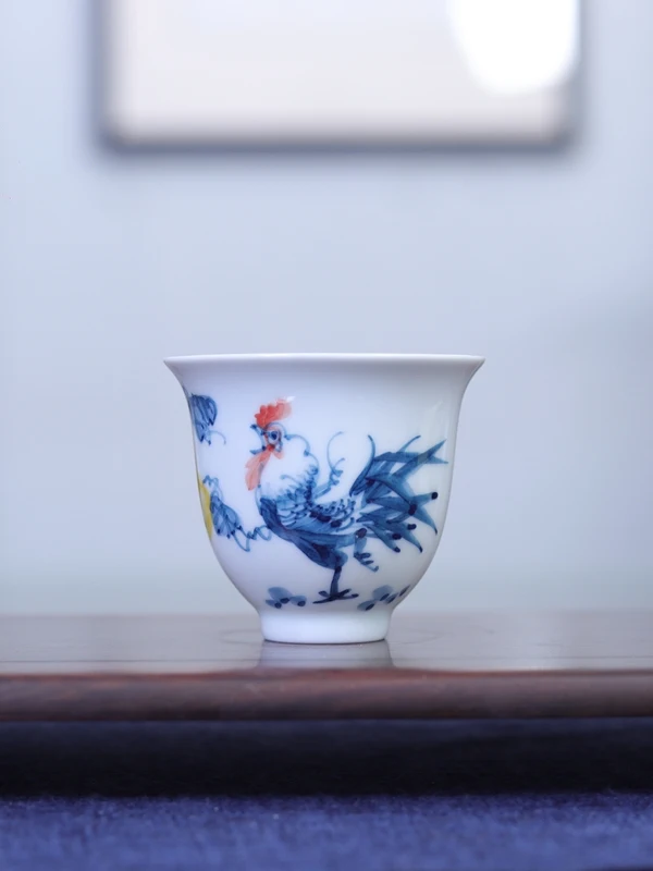 

Расписанная вручную китайская сине-белая фарфоровая чайная чашка для гунфу-ча, чашка владельца, маленькая чашка для гостей, чайная пиала с колокольчиком Chien Cylin...