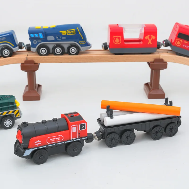 Locomotora eléctrica urbana con ranura para tren magnético, camión de bomberos, coches de policía, tren de madera, vía férrea, juguetes para niños