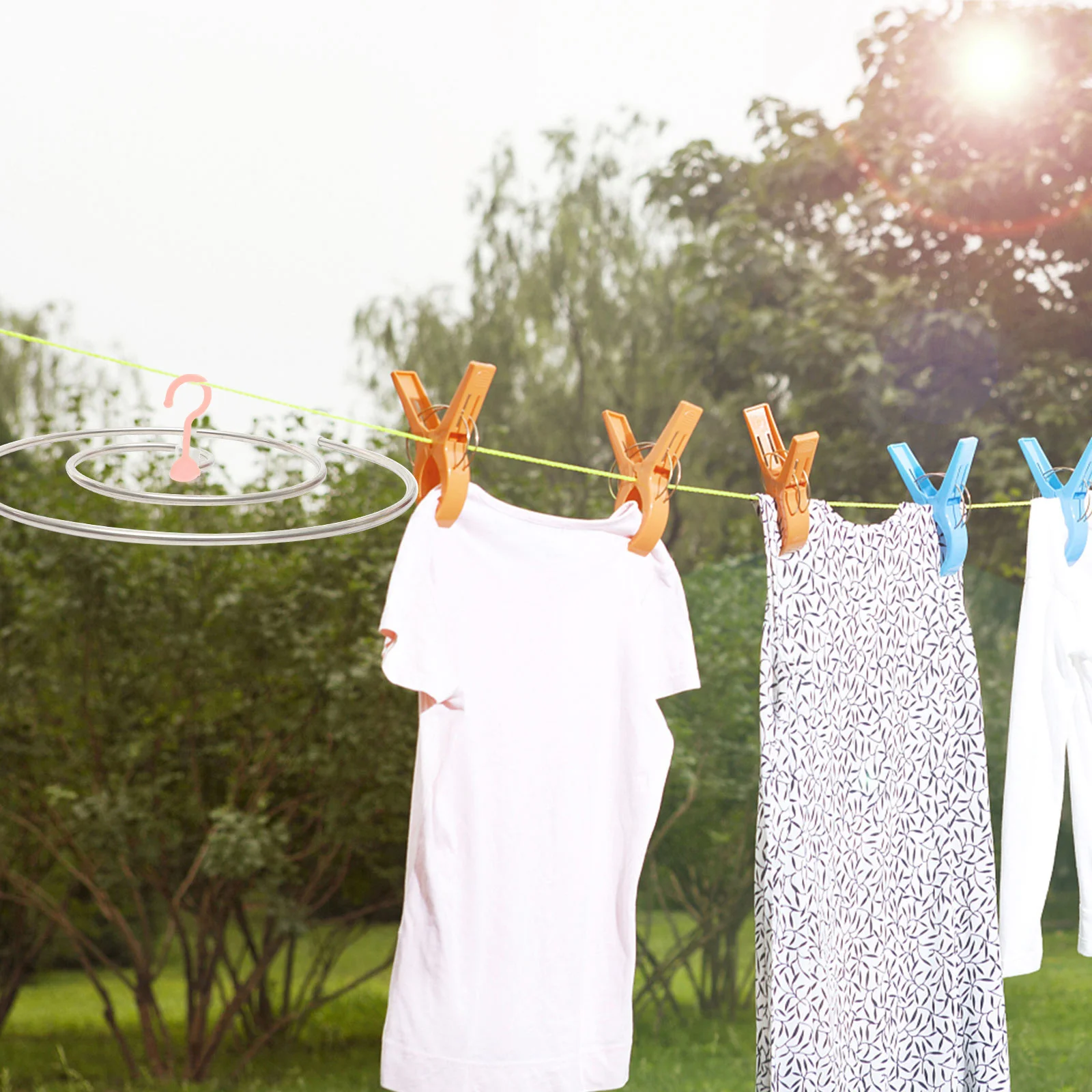 

Large Spiral Stainless Steel Laundry Drying Rack Hanger for Bed Sheet Blanket Bath and Bath Towel Spiral Laundry Drying Hanger