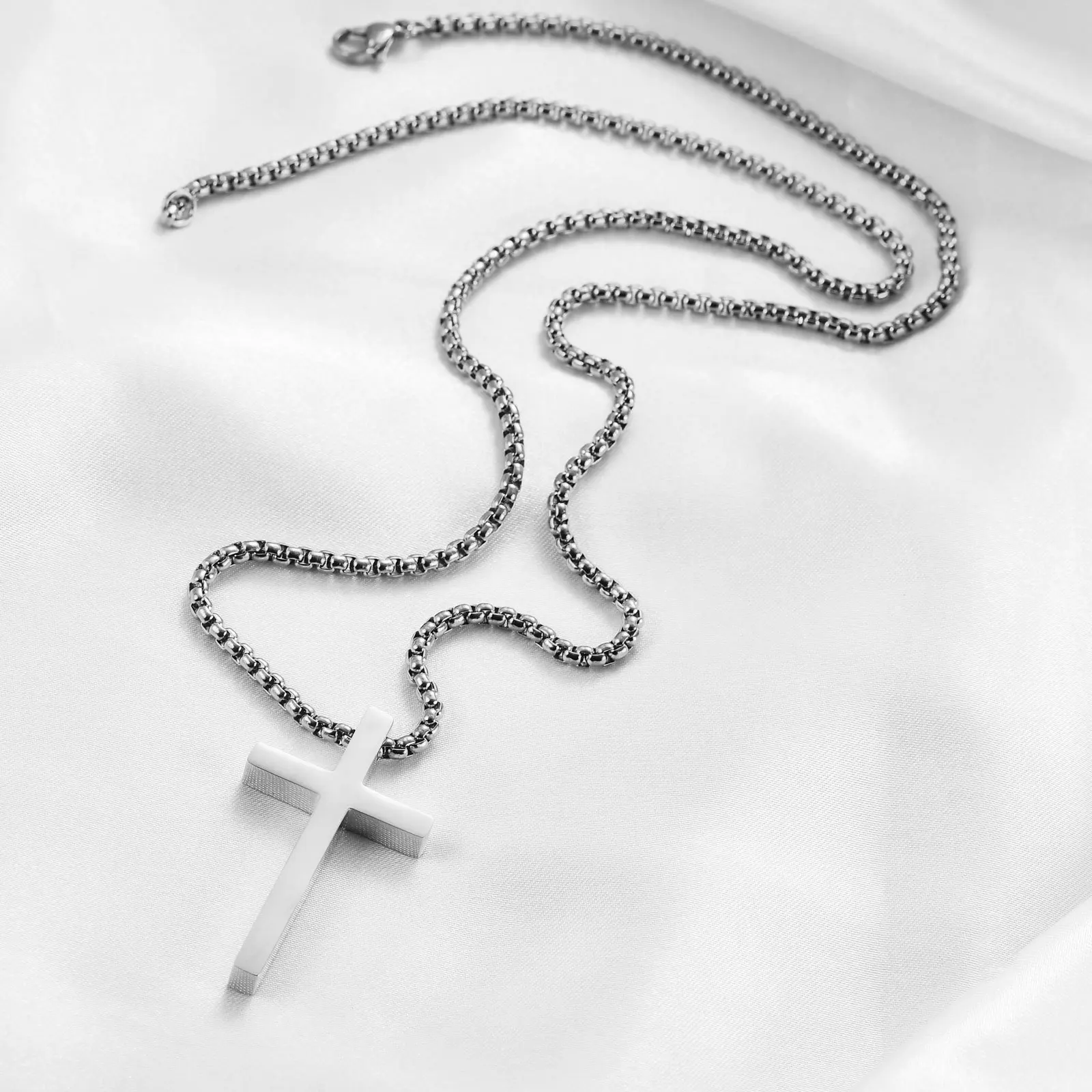 Halskette mit Kreuzanhänger aus Edelstahl für Herren, minimalistische Kette in Gold- oder Silberfarbe, Gebetskette für Damen, modischer Schmuck. – Detail 12