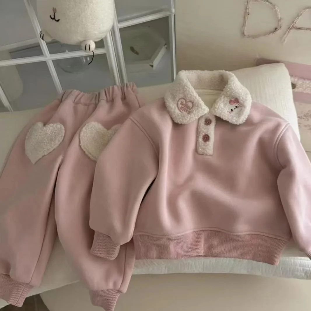 طقم بناتي خريفي شتوي على الطراز الكوري، سترة مبطنة بالصوف مع ياقة مطرزة وبنطلون من قماش الفرو الناعم، طقم من قطعتين #2