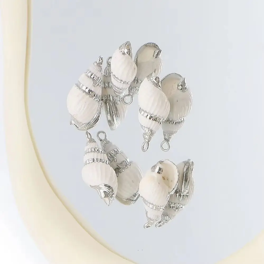 

Conch Shape Natural Shell Pendant Bohemia Style Handmade Jewelry Material Fashion Woman Necklace Earring Accessory 5 Pcs/pack