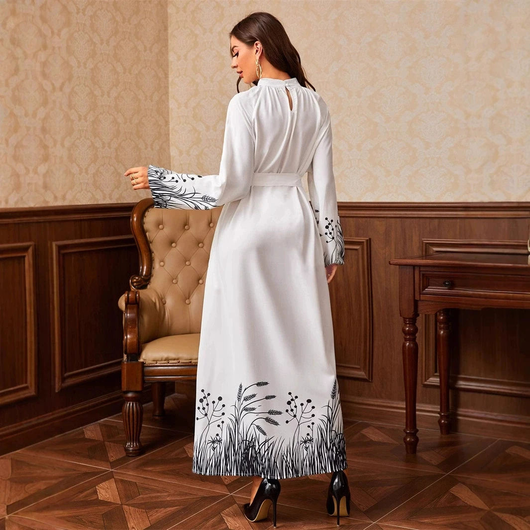 Frühling und Herbst Ramadan Marokko Nahen Osten Langes Kleid Saudi-Arabien Kleid Bedruckter Gürtel Rundhals Dubai Islamisches Langes Kleid