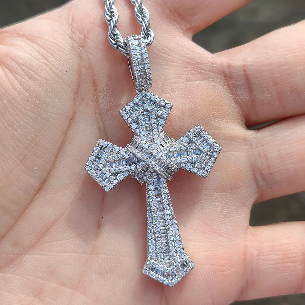 Hip-Hop Religious Cross Pendant Cubic Zirconia Personalized Men's Hip-Hop Copper Pendant With Stainless Steel Rope Chain