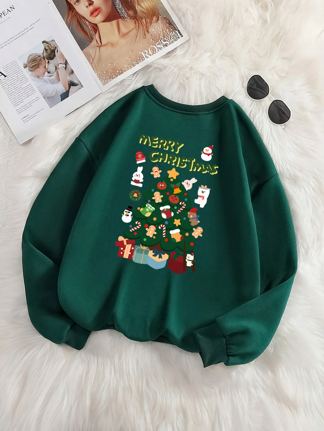 Christmas Holiday Orientation Santa Claus Printed Green Trendy Hoodless Top Fashion Y2K Green Women\'s Sweatshirt