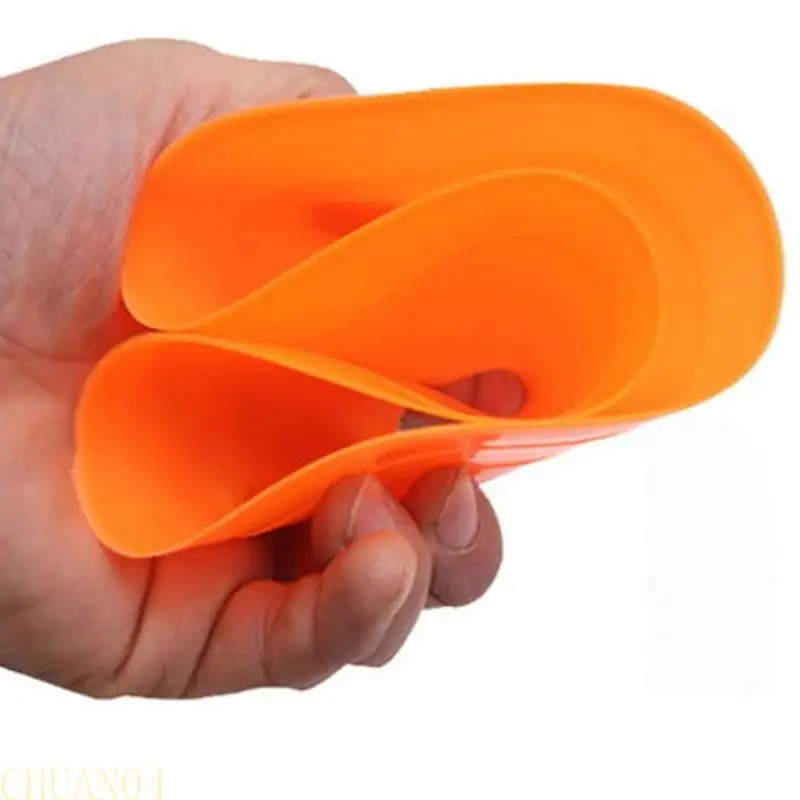 

A1A2 5Pieces Bright Reusable Sports Cones Exercise Markers Polyethylene Texture for Football Basketball Practice and Fitness