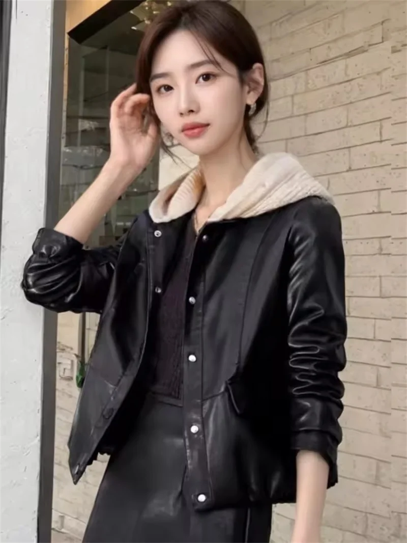 Chaqueta de cuero PU para motocicleta para mujer, abrigo corto con capucha de retazos, corte holgado, moda de primavera y otoño, prendas de vestir exteriores para mujer