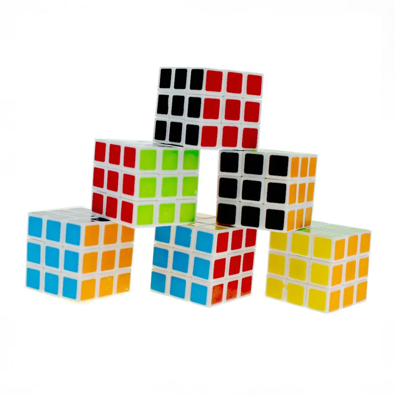 6個入り 3CMミニキューブパズル 3x3x3 楽しいパーティーギフト 子供たちへの学校のご褒美 教室の賞品 誕生日、イースター、クリスマスに最適